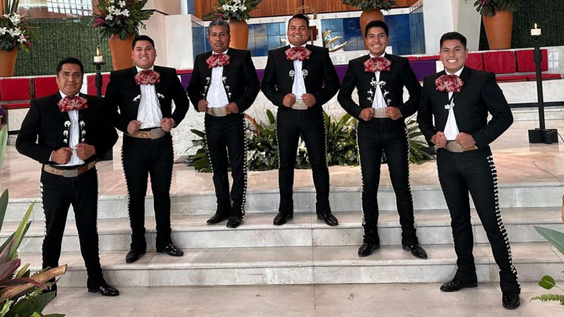 Mariachi Perla de Tultitlán Mariachis en Coacalco
